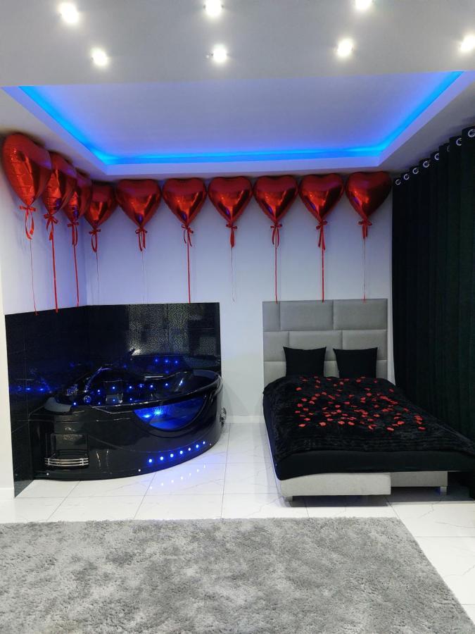 Mp Apartament Bialystok Jacuzzi Luaran gambar