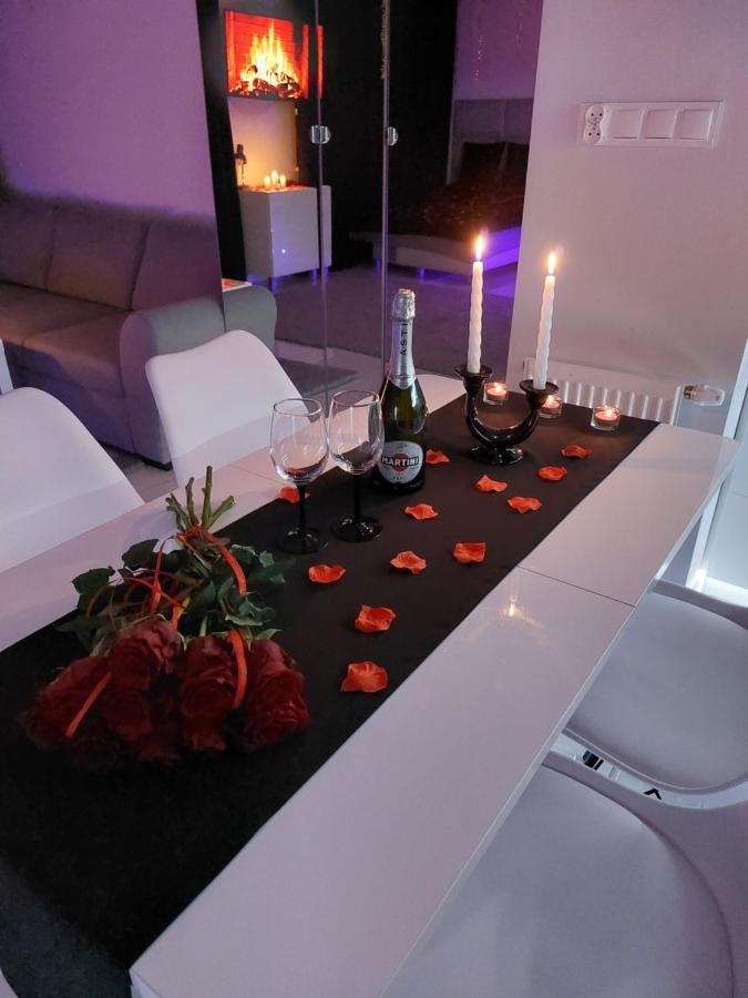 Mp Apartament Bialystok Jacuzzi Luaran gambar