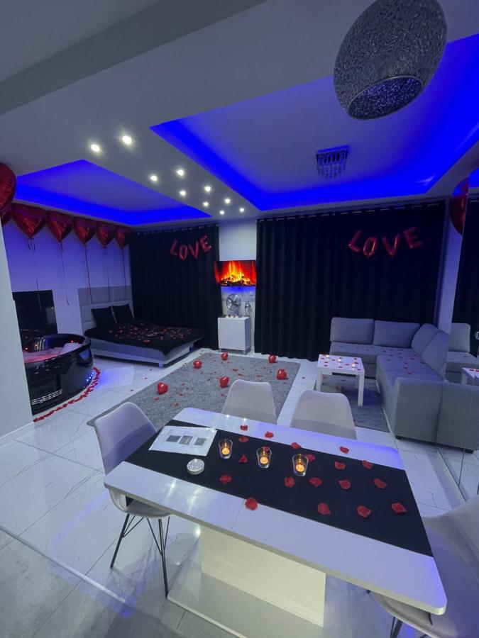 Mp Apartament Bialystok Jacuzzi Luaran gambar